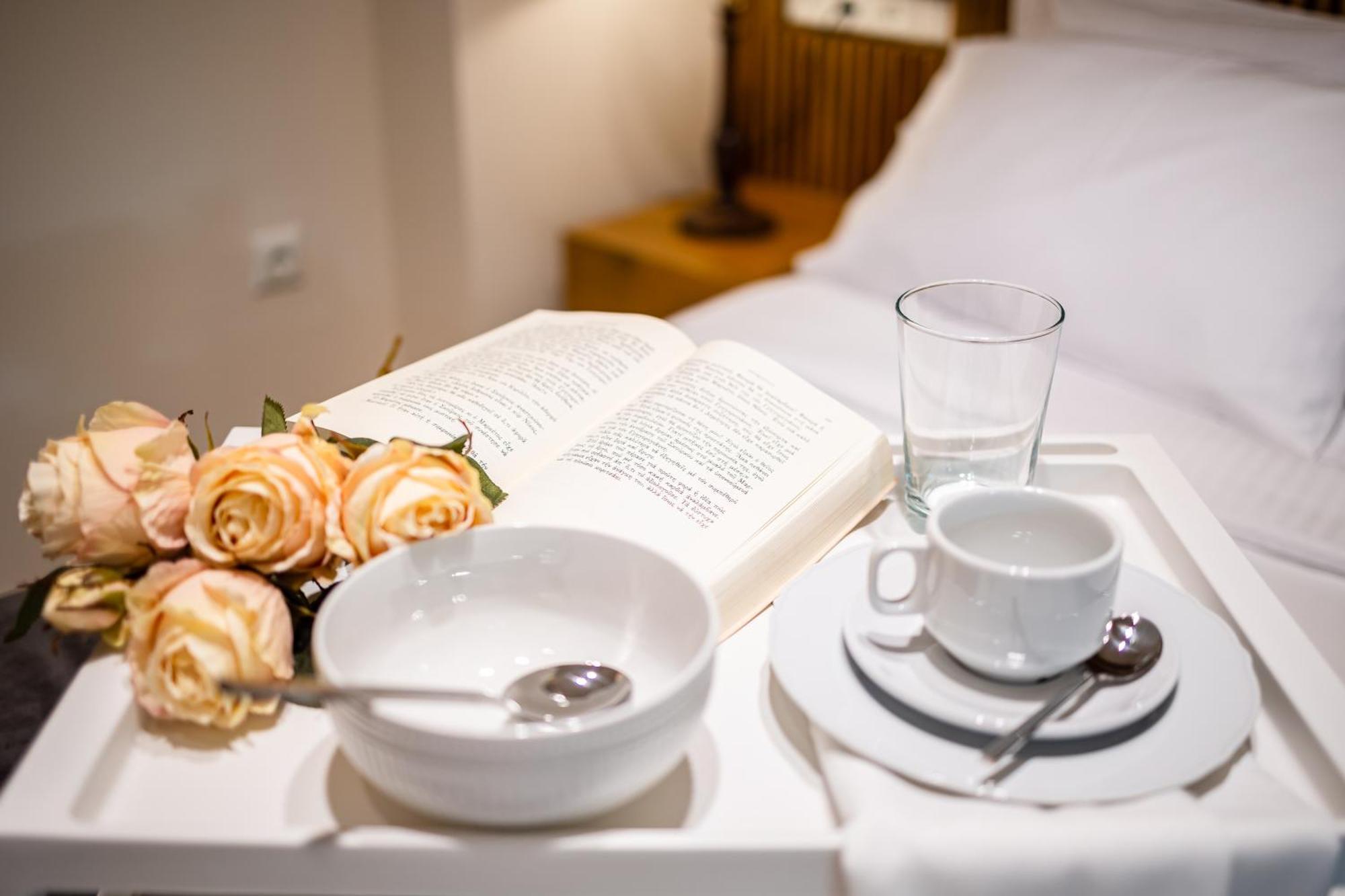Villy'S Comfort Zone Apartments Kalamata Ngoại thất bức ảnh