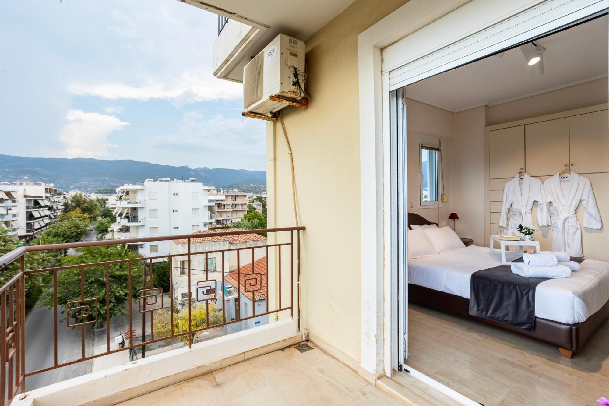 Villy'S Comfort Zone Apartments Kalamata Ngoại thất bức ảnh