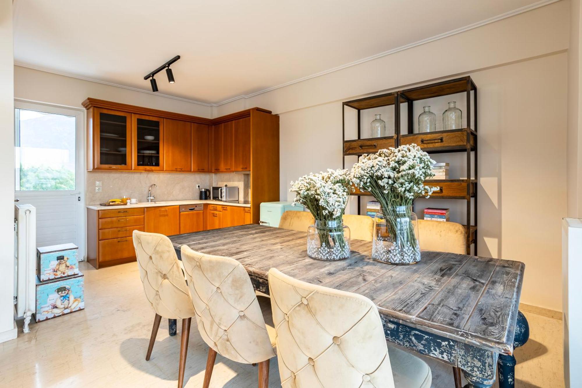 Villy'S Comfort Zone Apartments Kalamata Ngoại thất bức ảnh