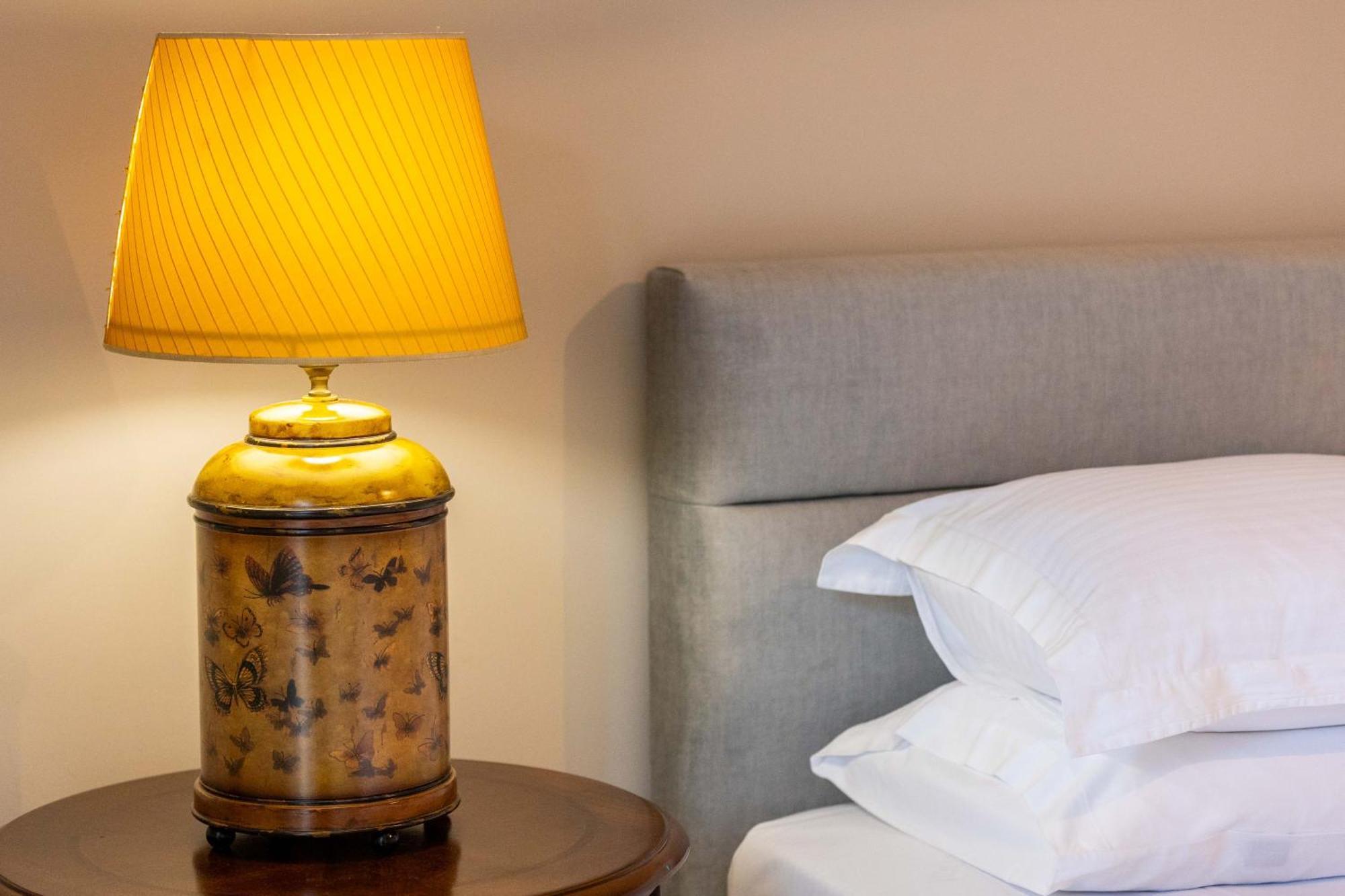 Villy'S Comfort Zone Apartments Kalamata Ngoại thất bức ảnh